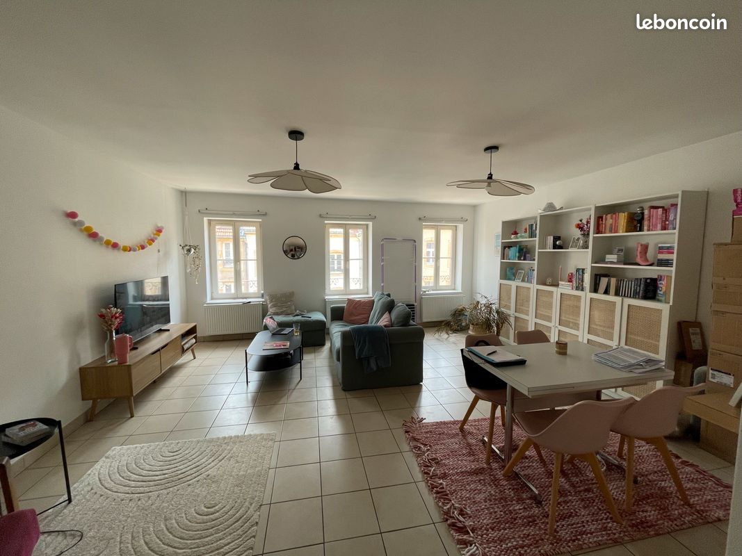Appartement 2 pièces 56 m² · à Thionville · 55,5 m² · 802 €