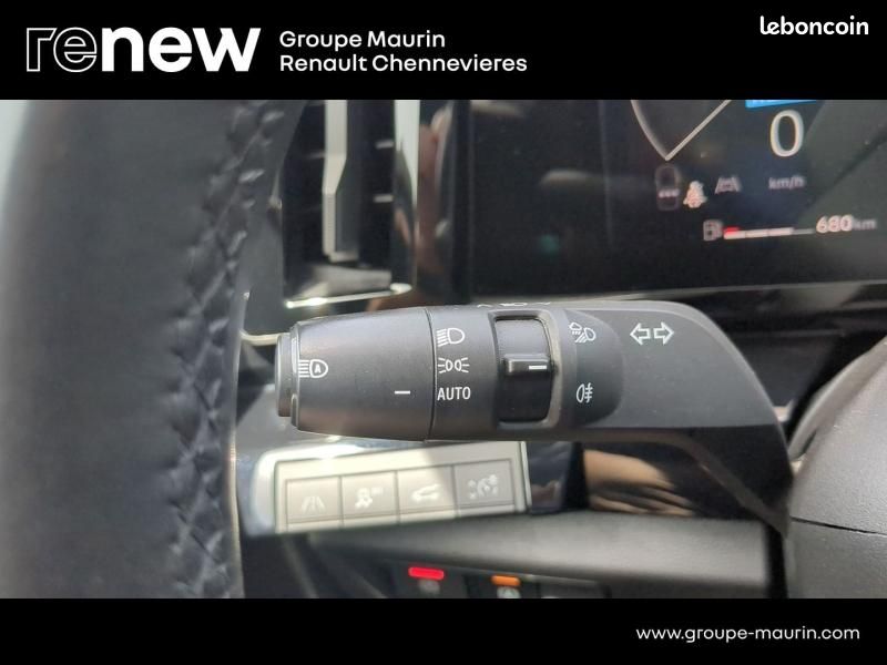 Renault Austral 1.2 E-Tech full hybrid 200ch Iconic (image 23)