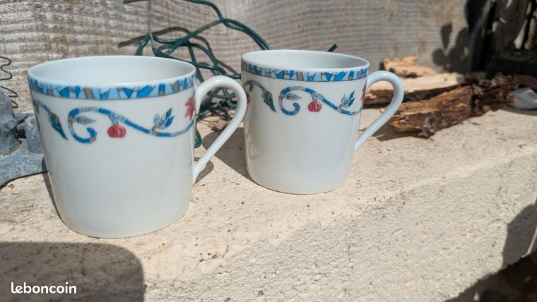 Service à café en porcelaine de Limoges,maison Haviland 15 pièces