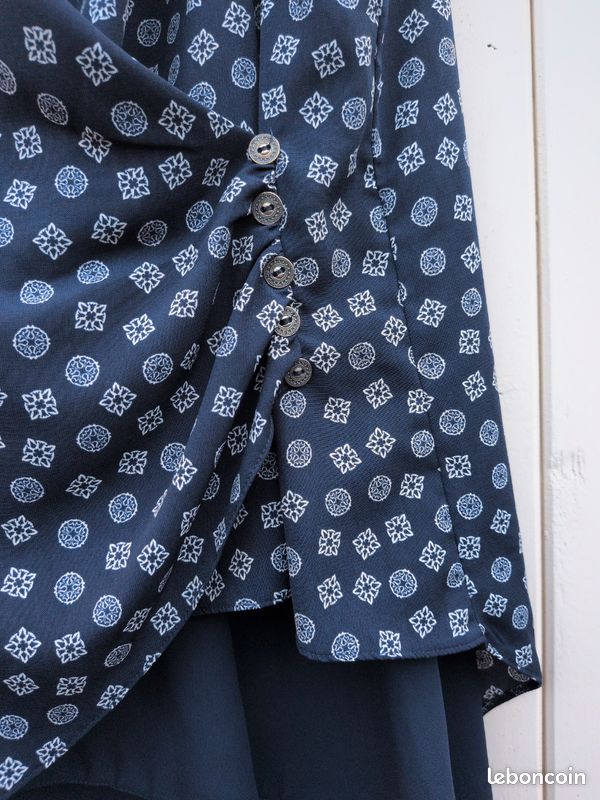 Tunique bleue asymétrique (image 3)
