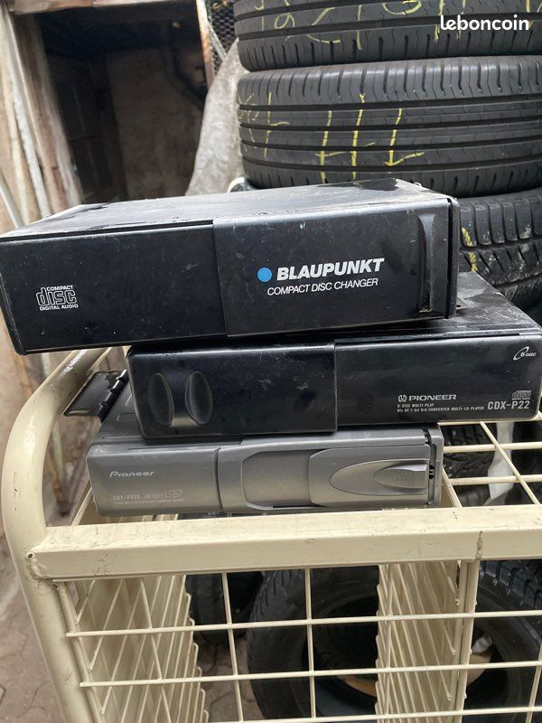 3 Chargeurs CD autoradio (image 1)