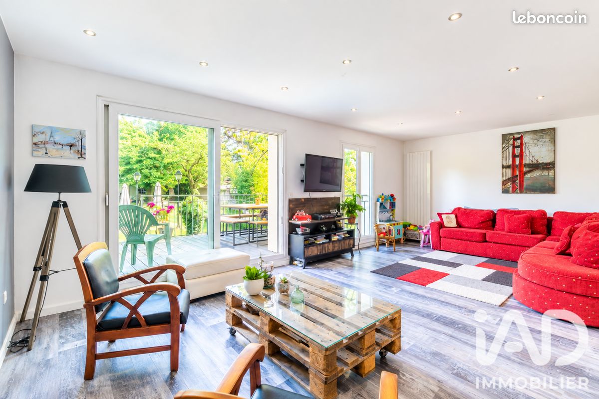 Maison 7 pièces 168 m² · à Saint-Michel-sur-Orge · 168 m² · 445 000 €