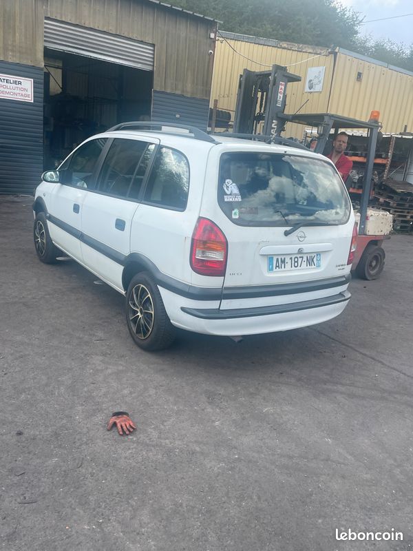Zafira (image 2)