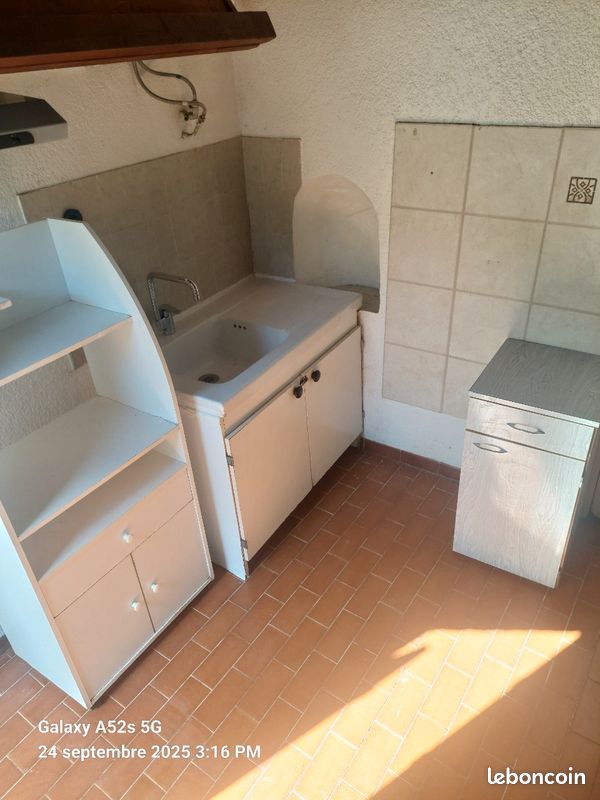 Appartement 1 pièce 35 m² · à Montségur-sur-Lauzon · 35 m² · 300 €/mois