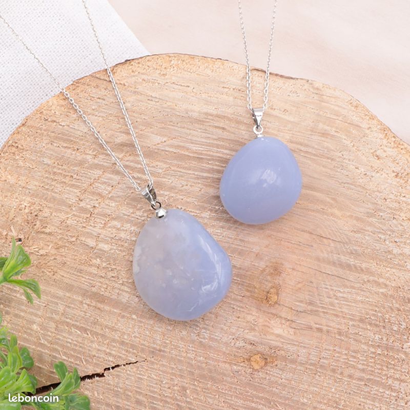 Pendentif calcédoine bleue (image 1)
