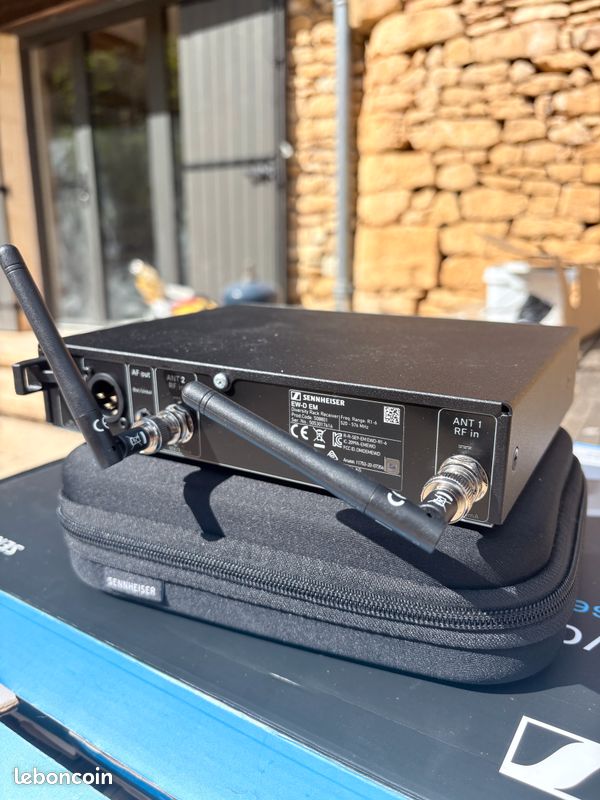 Micro HF serre tête Sennheiser HSP 4 + Système numérique Sennheiser EW-D SK Base Q1-6 (image 10)