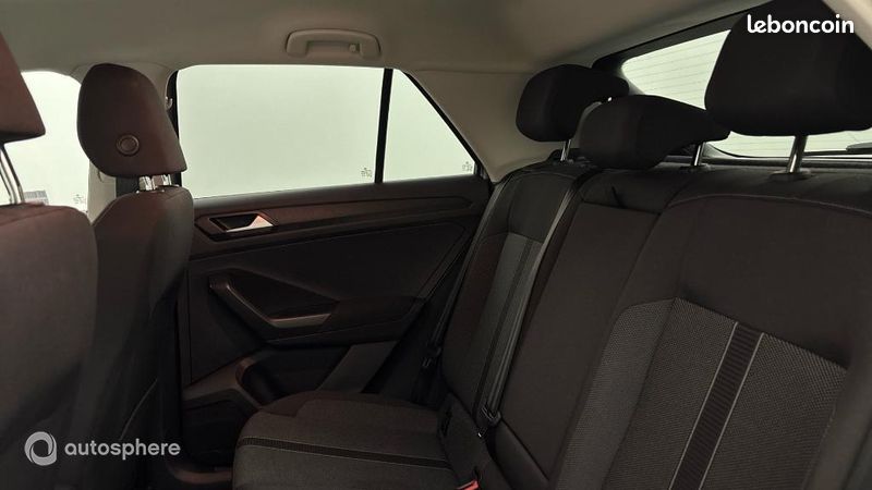 Volkswagen T-Roc 1.5 TSI Evo2 150ch VW Edition DSG7 (image 13)
