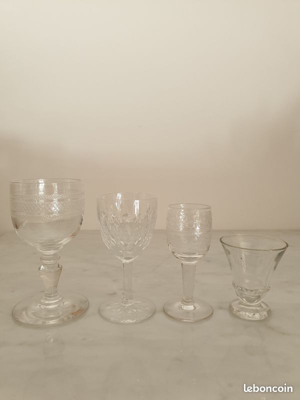 Lot verres à liqueur en cristal (image 1)