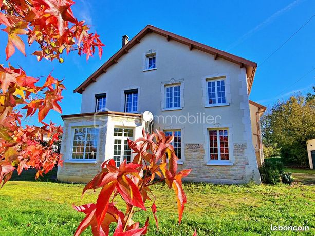 Maison 8 pièces 258 m²