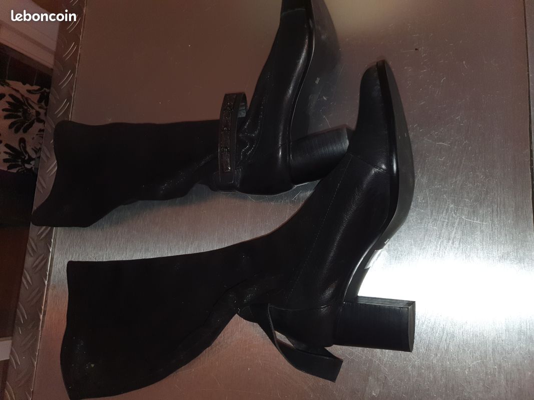 Paire de bottes femme taille 38 (image 1)