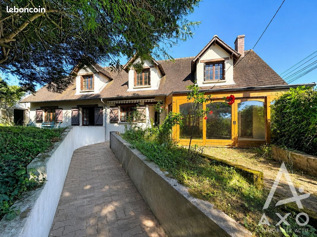Maison 5 pièces 73 m² · à Nargis · 73 m² · 179 000 €