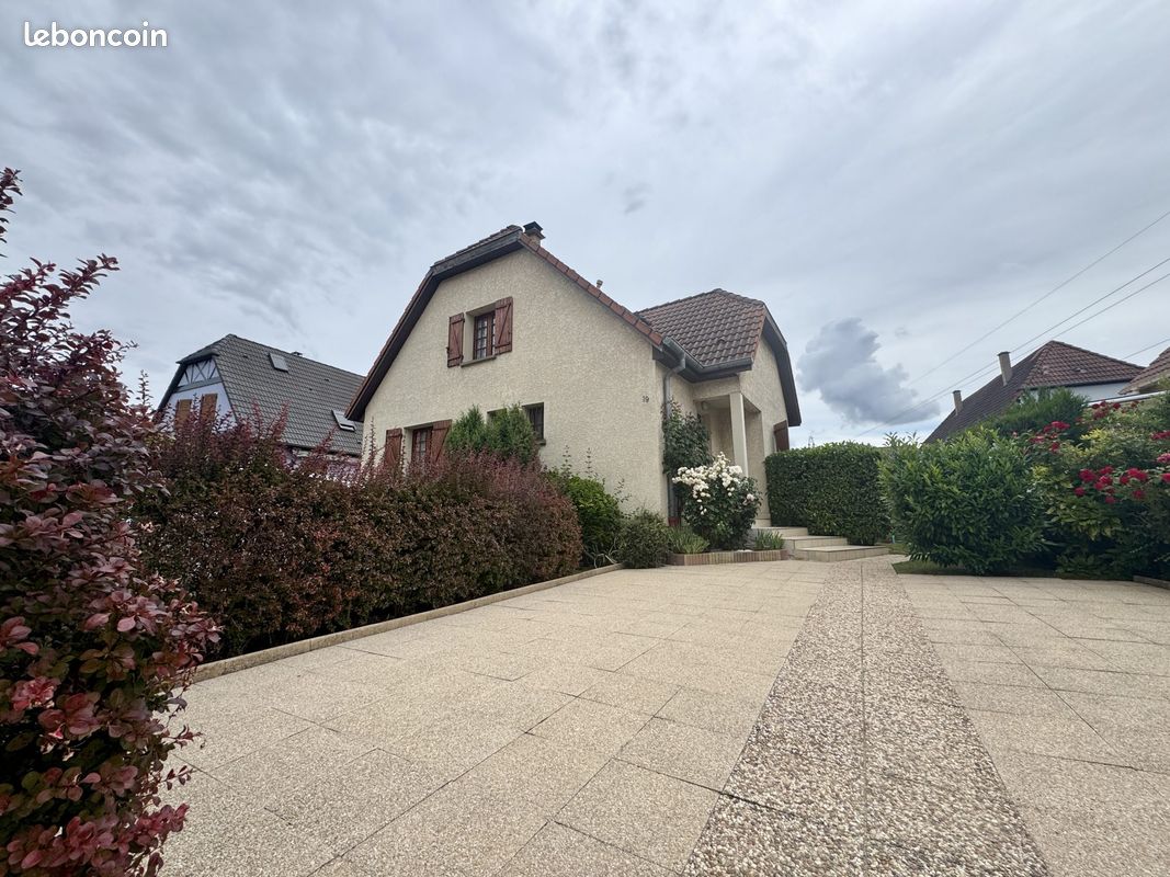Maison 5 pièces 91 m² · à Eckbolsheim · 91 m² · 349 000 €