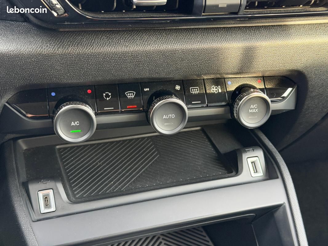 Citroën c4 x Hybride 136 e-DCS6 Max (image 18)