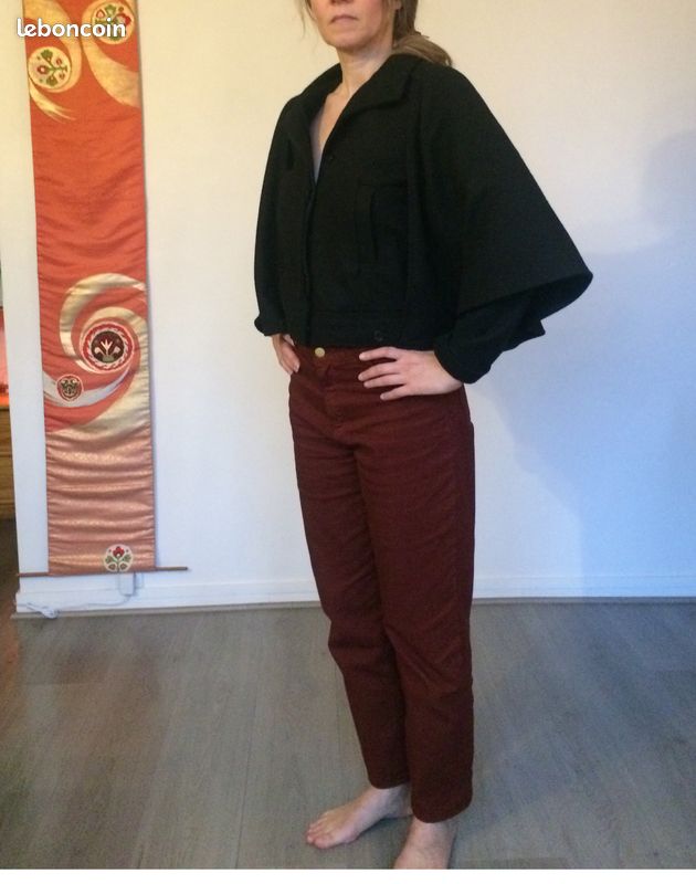 Veste-cape noire (image 2)
