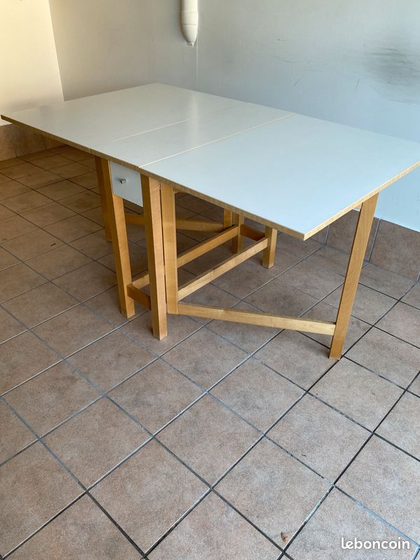 Table en bois pliante (image 3)