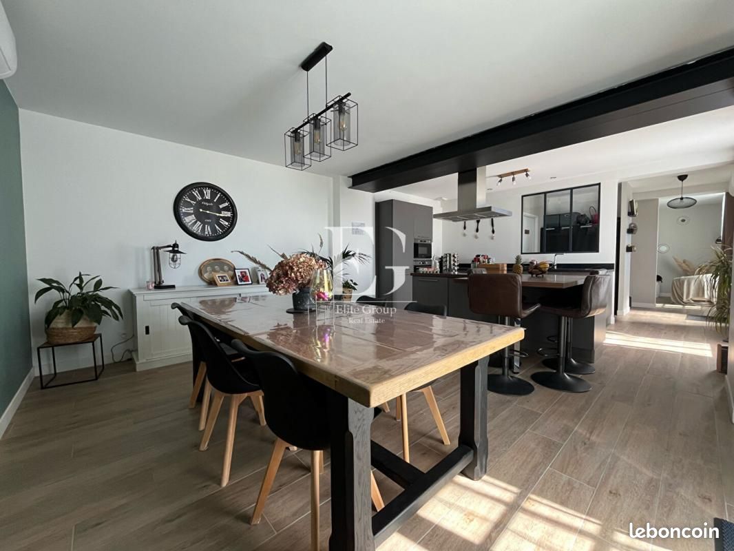 Maison de village 6 pièces 128 m² - Juillac-le-Coq 16130 (image principale 3)