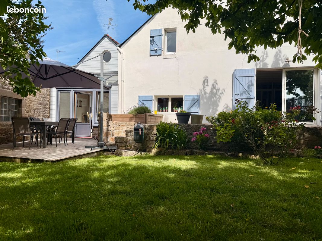 Maison 7 pièces 161 m² · à Crach · 161 m² · 549 000 €