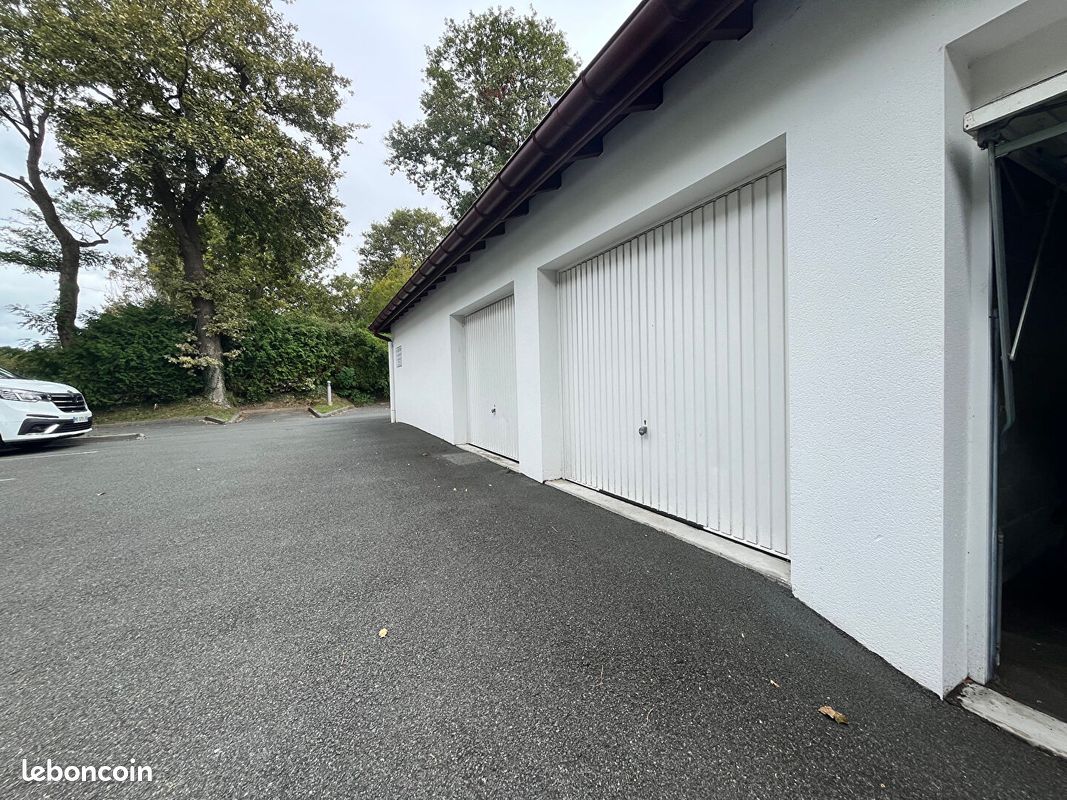 Parking 16 m² · à Anglet · 16 m² · 60 000 €