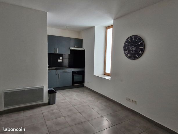 Studio 1 pièce 25 m²