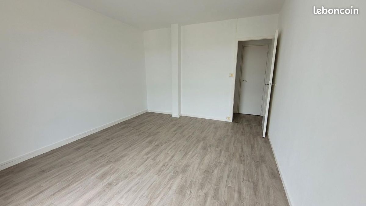 Appartement a louer montlucon - 3 pièce(s) - 91 m2 - Surfyn