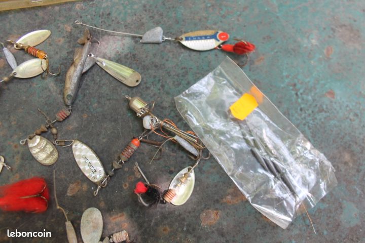 Leurre De Pêche Ancien En Métal – Lot #18578 – Pour Collection Ou Pièces