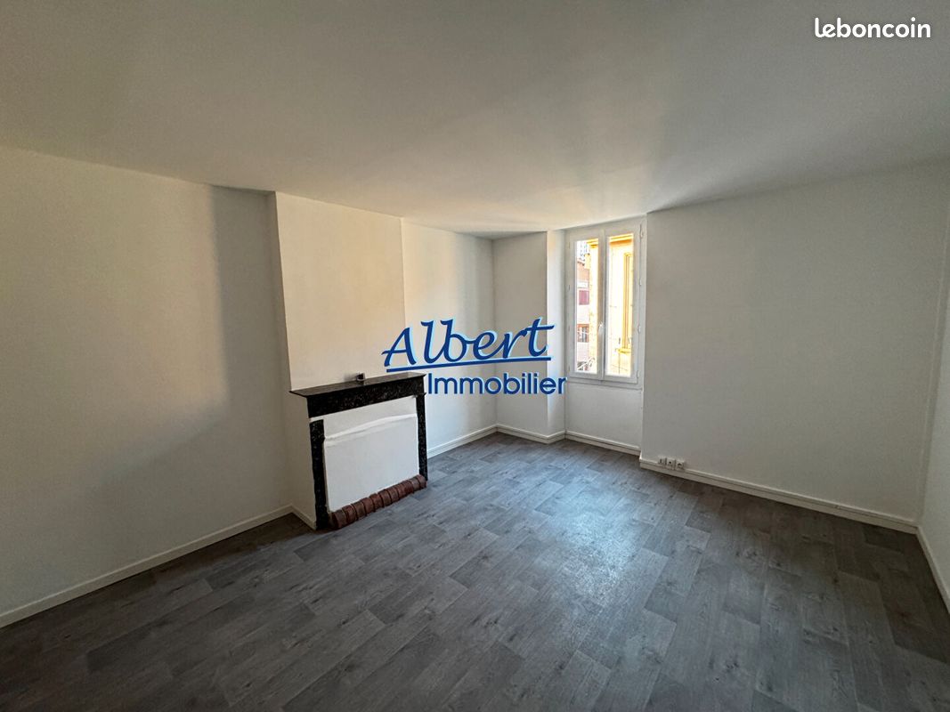 Appartement 1 pièce 31 m² · à Ollioules · 31 m² · 500 €