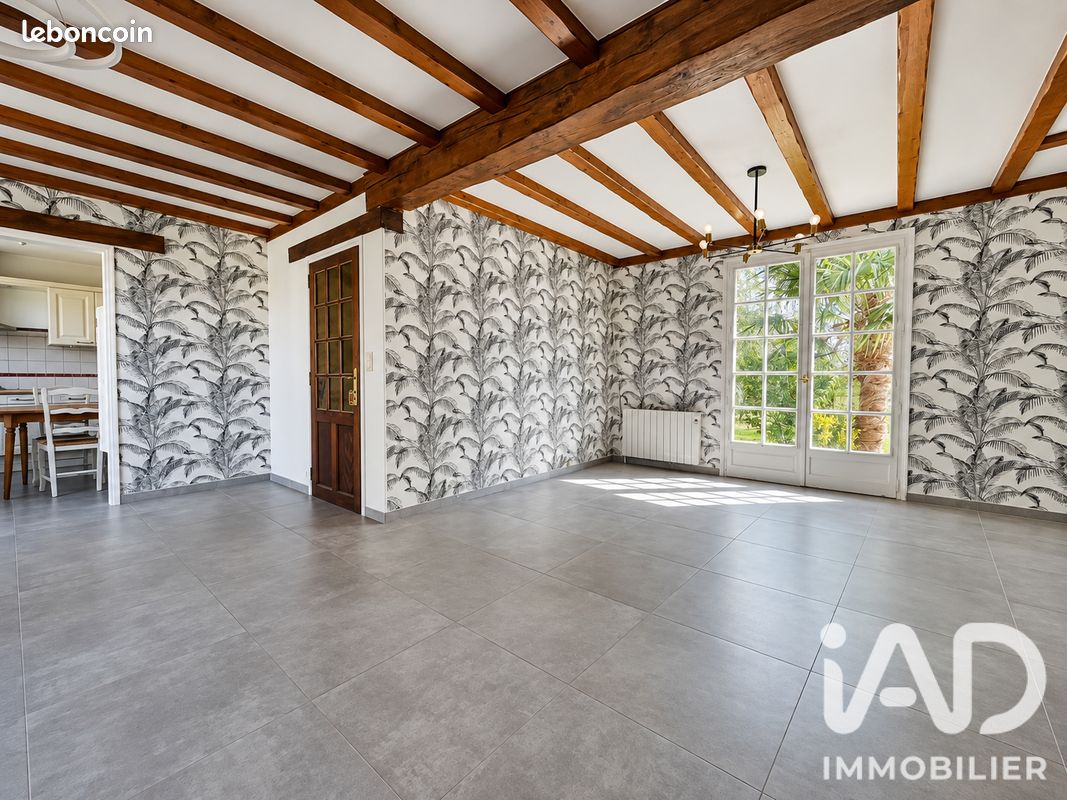 Maison 6 pièces 184 m² · à Rivière · 184 m² · 299 000 €
