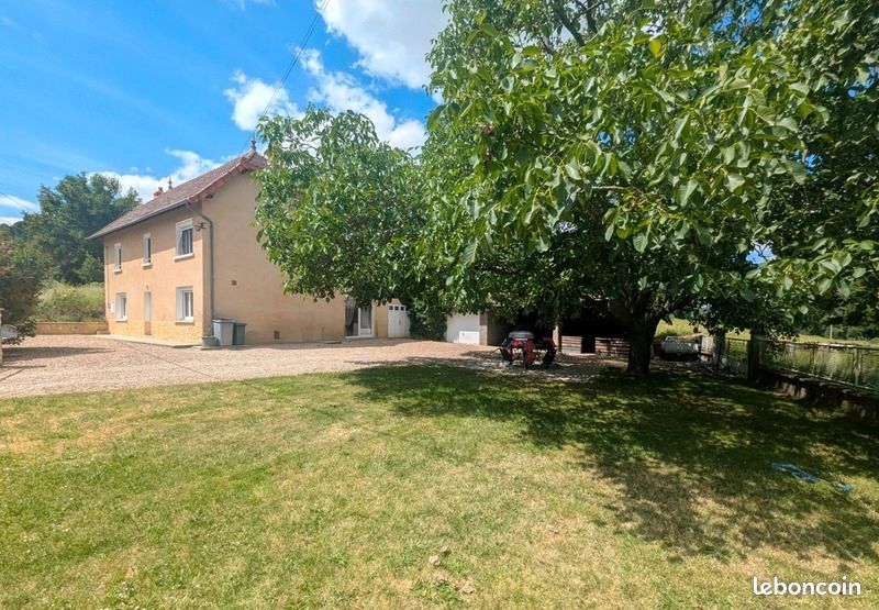 Maison 6 pièces 128 m² · à Marcigny · 128 m² · 175 000 €
