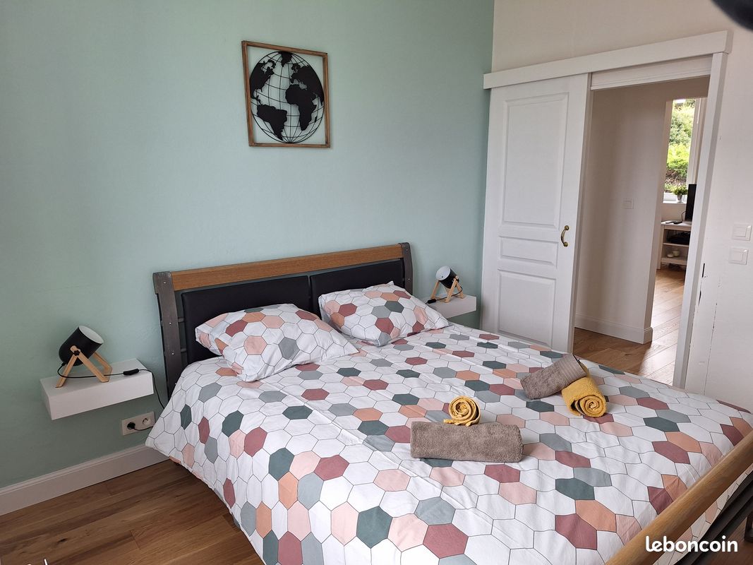 Appartement au cœur de la Côte de Granit Rose (image 5)