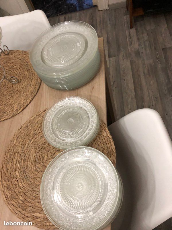 Lots service vaisselle en verre (image 3)