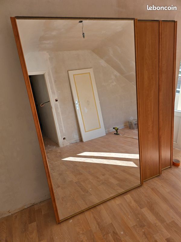 Portes de placard 2 vantaux 1 miroir pièce mansardée (image 2)