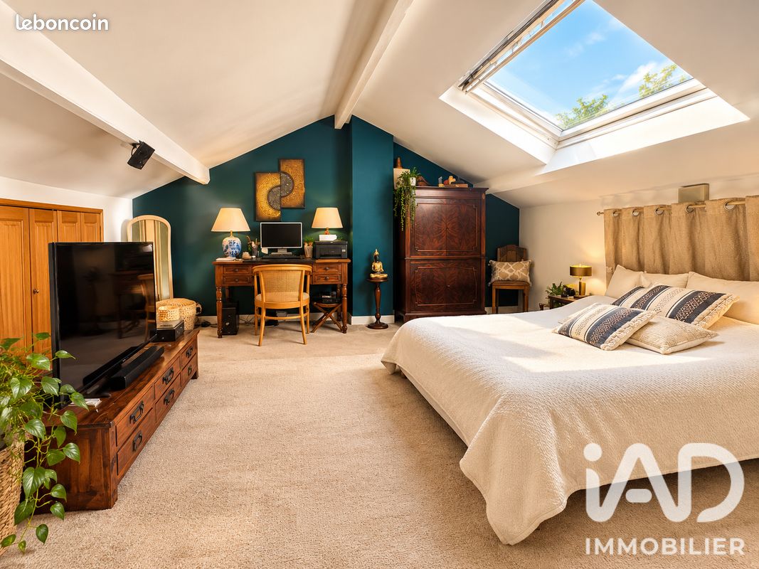 Maison 7 pièces 208 m² · à Garges-lès-Gonesse · 208 m² · 430 000 €