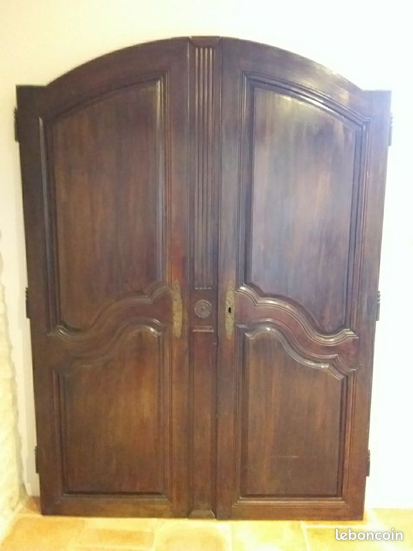 Ancienne porte d’armoire style Louis XV (image 1)