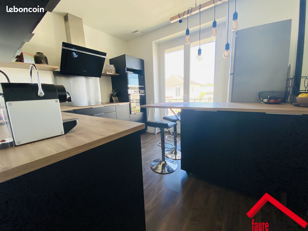 Maison 5 pièces 130 m² - Malemort 19360 -sur-Corrèze (image principale 3)