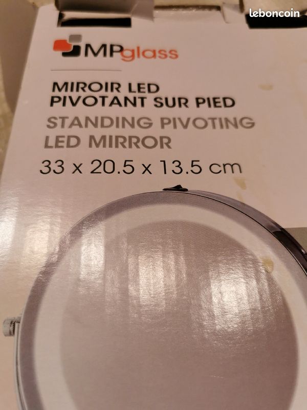 Miroir Led pivotant sur pieds (image 3)