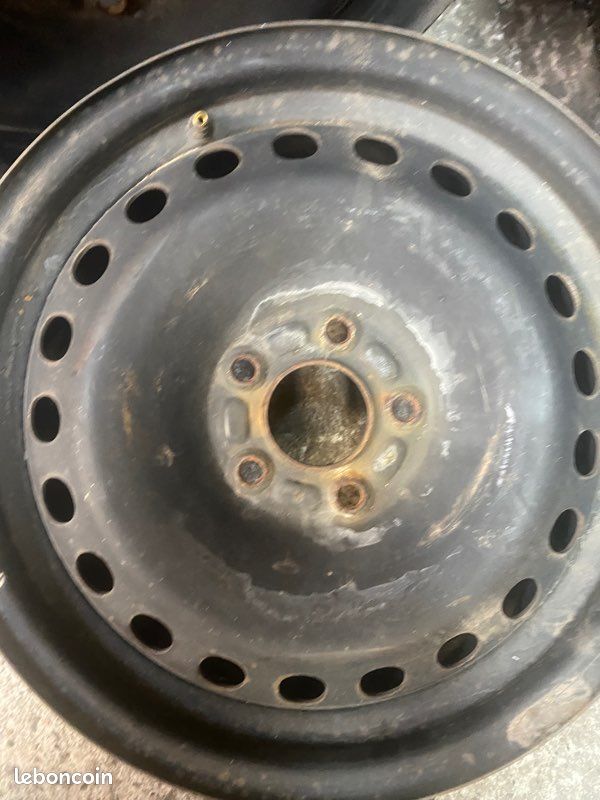 Jantes tôles Ford mondeo 6,5x16’’ (image 1)