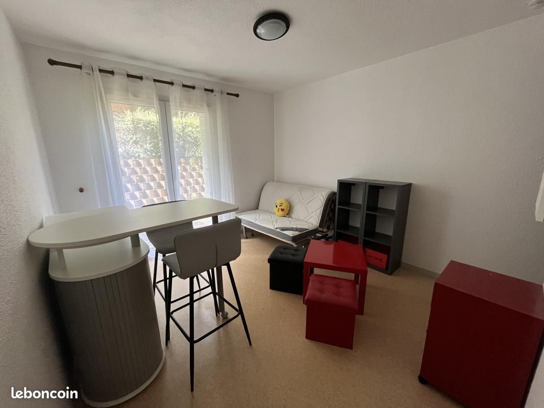 Appartement 1 pièce 18 m² · à Rodez · 18 m² · 325 €/mois
