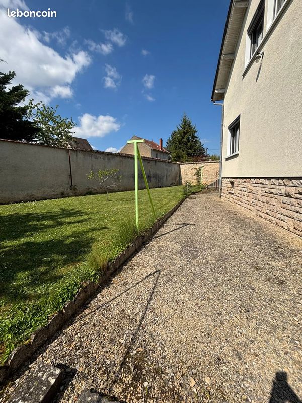 Maison 9 pièces 165 m² · à Beaune · 165 m² · 385 000 €