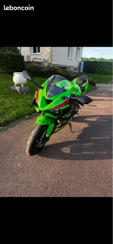 Zx6r 2024 - Motos