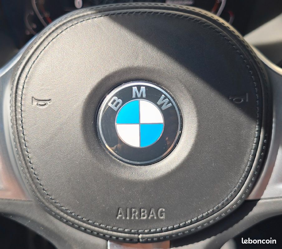 BMW SERIE 1 F40 M-Sport 118i 140ch DKG7 - Suivi 100% BMW - Full option (image 30)