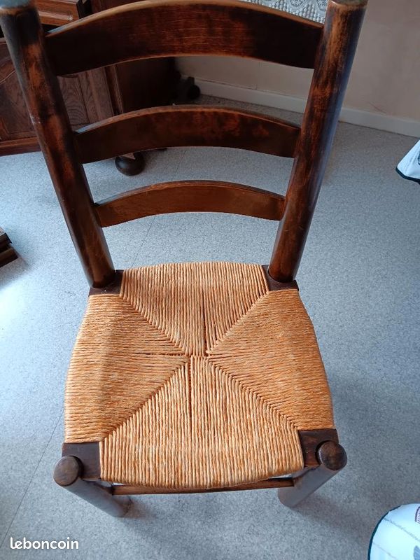 Salle à manger table et 6 chaises en massif (image 2)