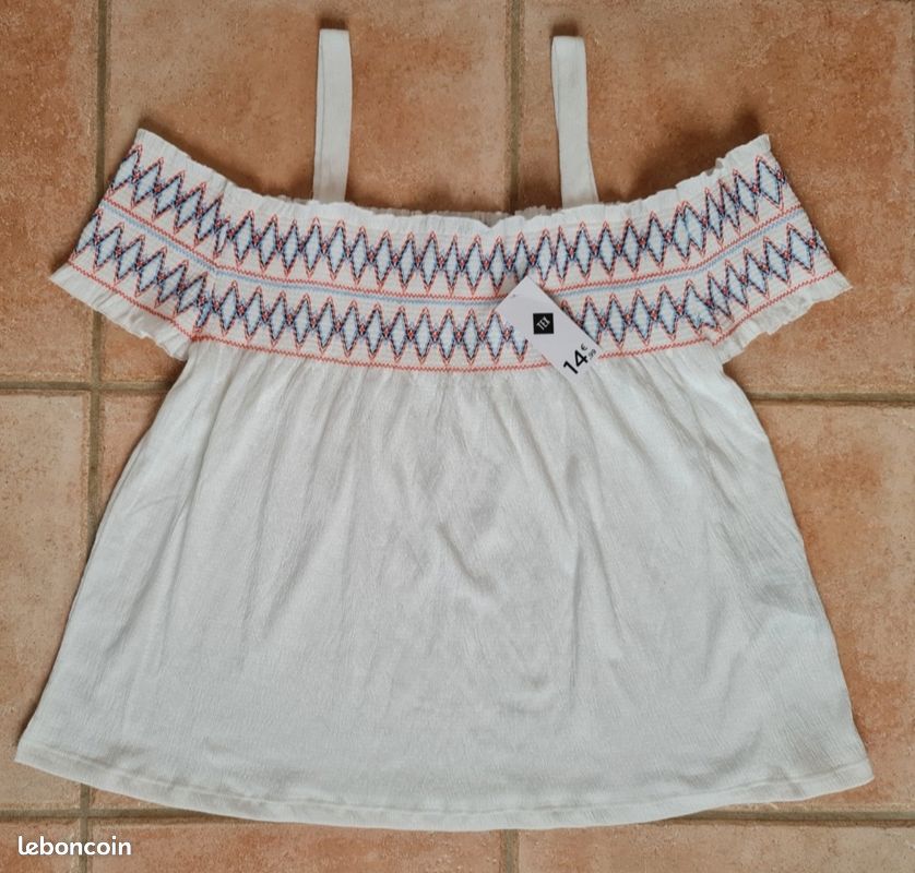 Top blanc à épaules dénudées, marque Tex, taille XL (image 1)
