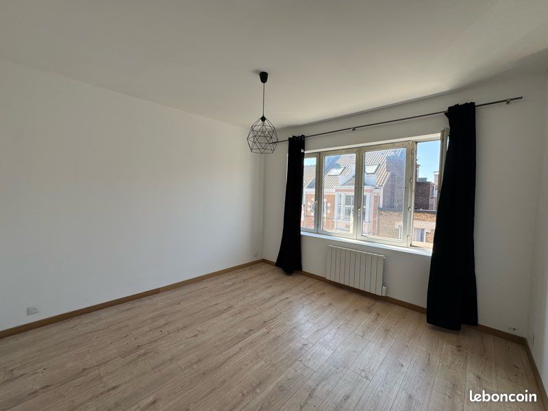 Appartement 2 pièces 42 m² · à Tourcoing · 42 m² · 700 €