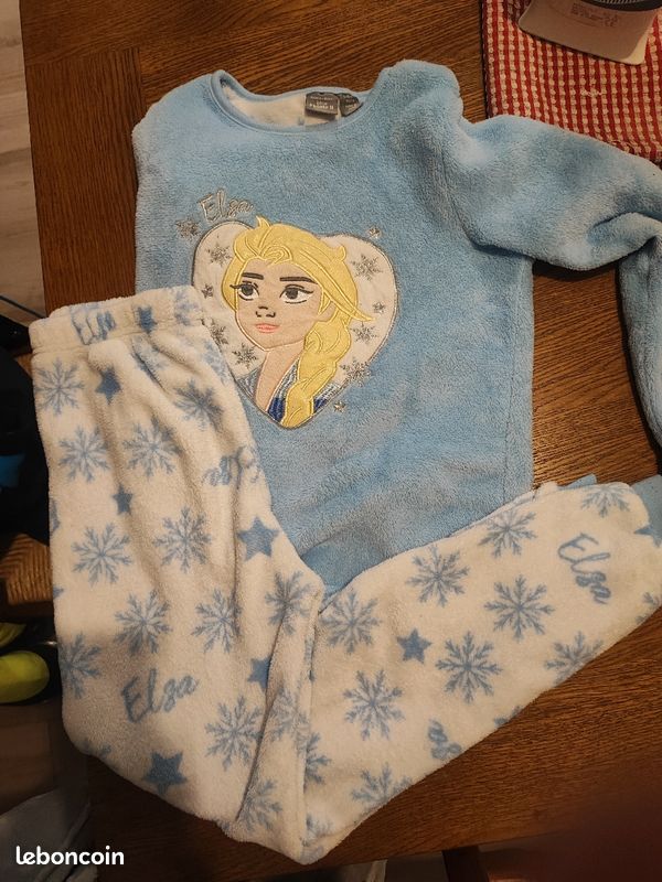 Pyjamas reine des neiges Vêtements