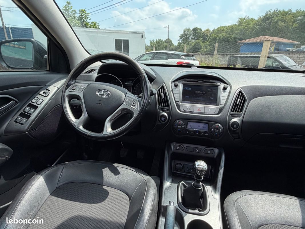 Hyundai ix35 Premium Limited Blue 2WD (image 13)