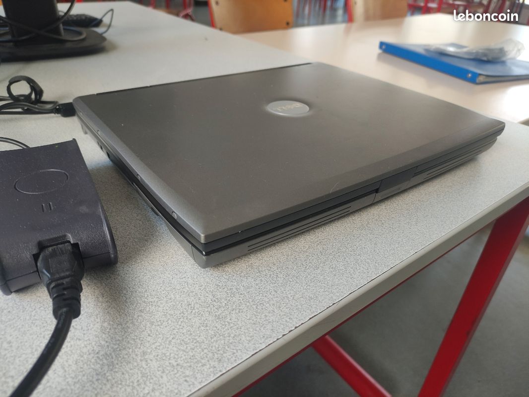 Dell Latitude D520 :: PC Aréna Kft