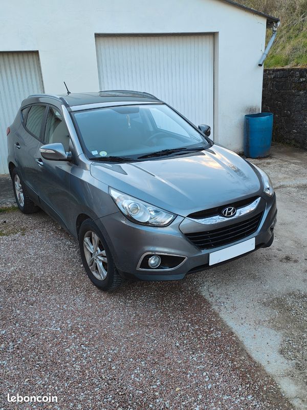 Hyundai ix35 1.6 crdi 115 cv pack business 2wd (image 1)