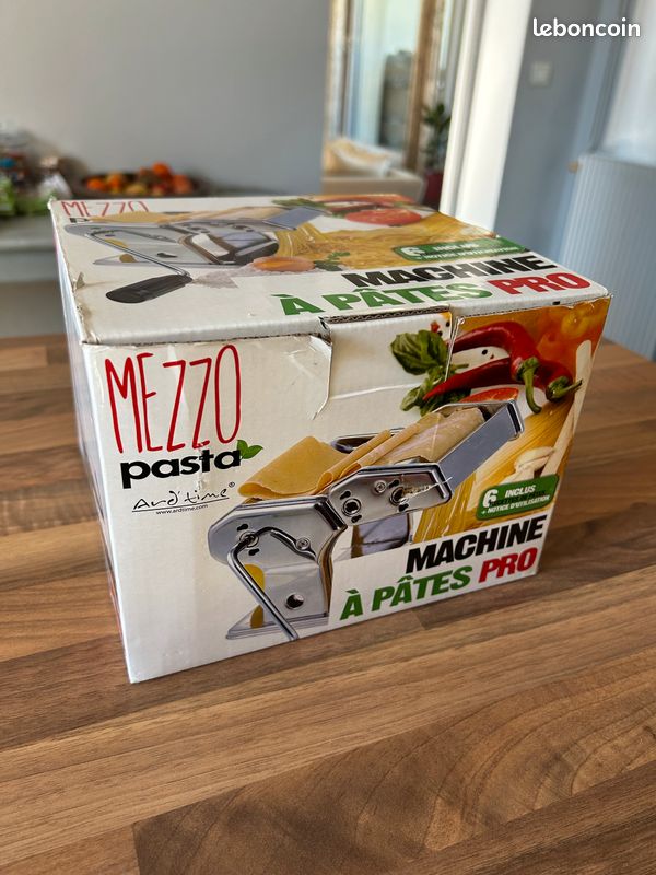 Ard'time Machine à Pâtes Fraîches - 2 Formes De Découpe En Inox Pour Tagliatelles Et Spaghettis