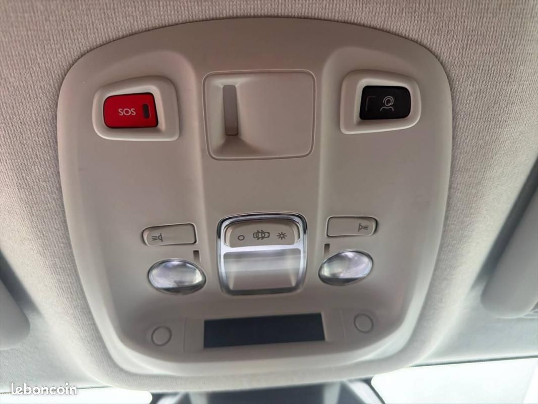 Citroën Jumpy FOURGON FGN M DIESEL 180 CH AUTOMAT (image 24)