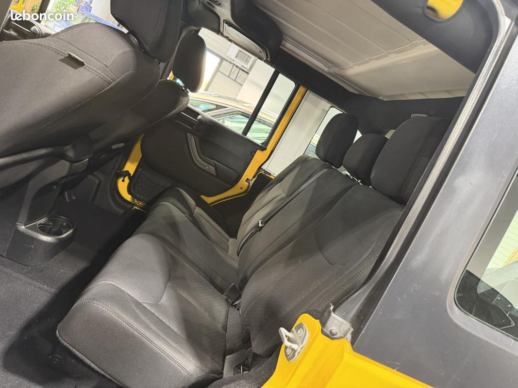 JEEP WRANGLER 2.8 CRD 200Cv 2015 Unlimited Sport PHASE 2 (image 35)